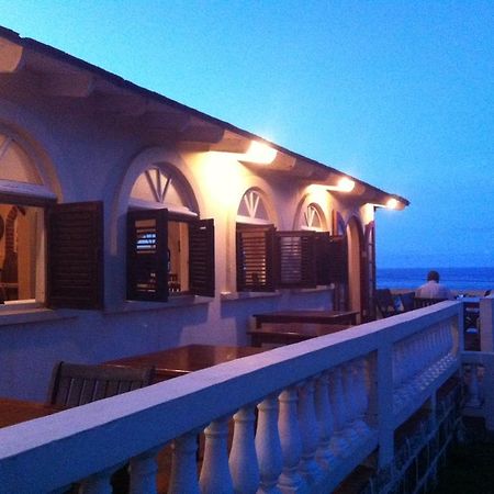 Round House Hotel Bathsheba Exterior photo